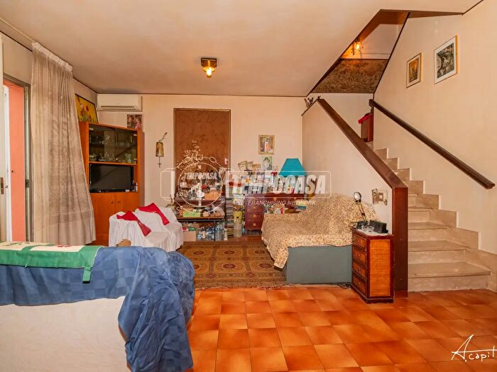 Casa quadrilocale in vendita in Via Alessandro Coppi, Modena