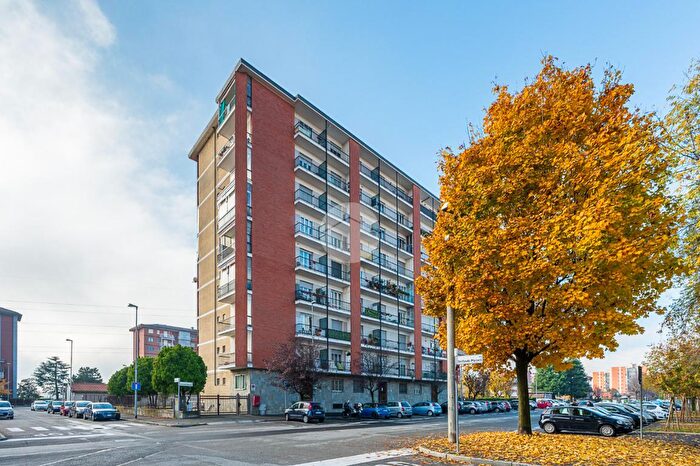 Appartamento trilocale in vendita in Via Olevano, Grugliasco