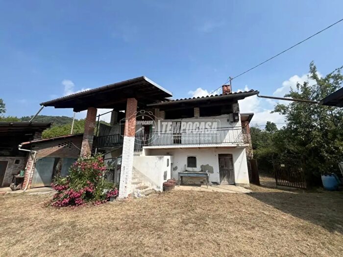 Casa quadrilocale in vendita in Strada Provinciale, Castelnuovo Nigra