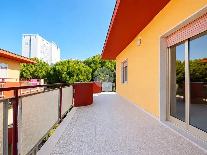 Appartamento quadrilocale in vendita in Via Gabriele d'Annunzio, Silvi
