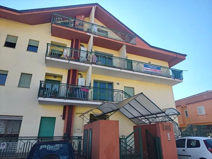 Appartamento con 5 locali in vendita in Via Antonio Guarsci, Santo Stefano Di Rogliano