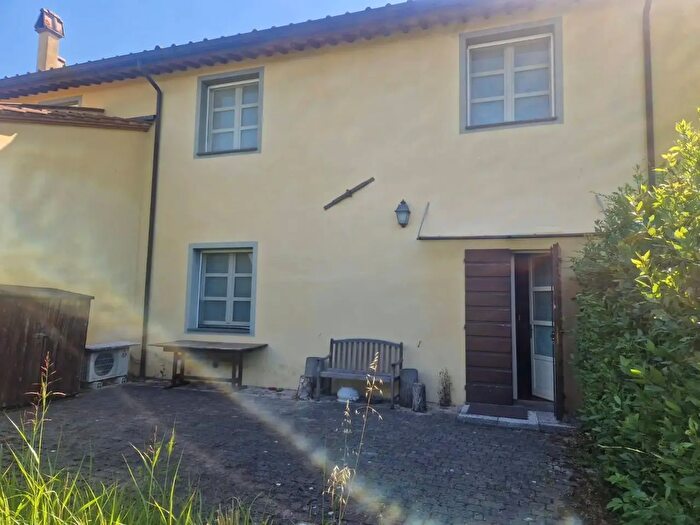 Casa con 6 locali in vendita in San Giuliano Terme