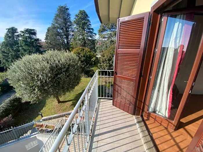 Casa con 6 locali in vendita in Strada Santa Maria, Rivoli