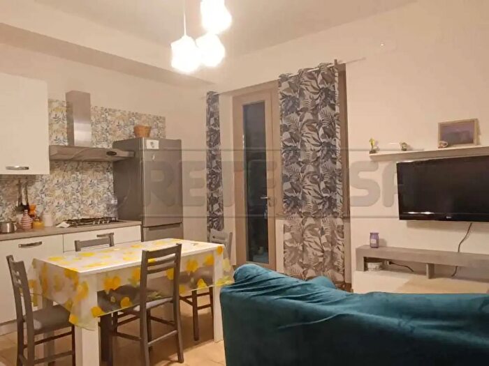 Appartamento trilocale in affitto in Viale della Vittoria, Marcianise