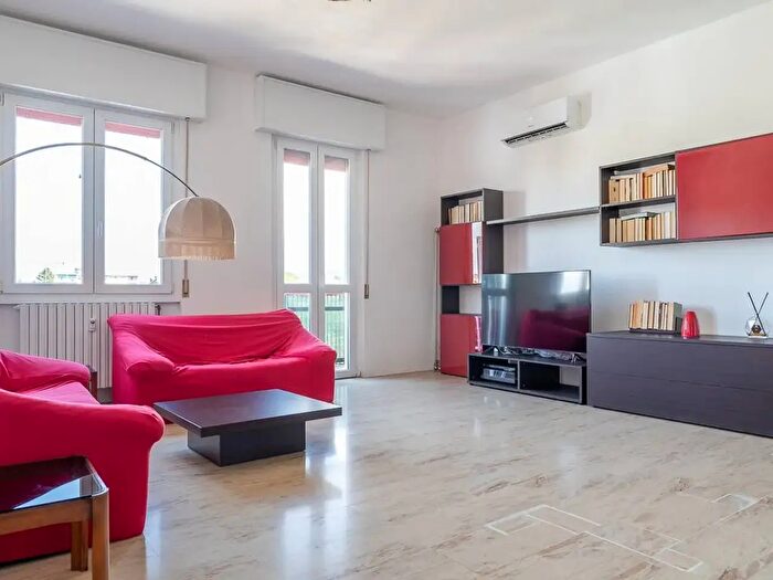 Appartamento quadrilocale in vendita in Via Masaccio, Voghera