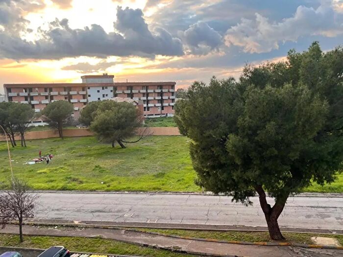 Appartamento con 5 locali in vendita in Via Guido Miglioli, Taranto