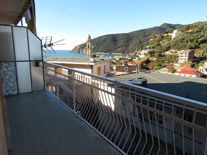 Appartamento trilocale in affitto in Centro, Moneglia