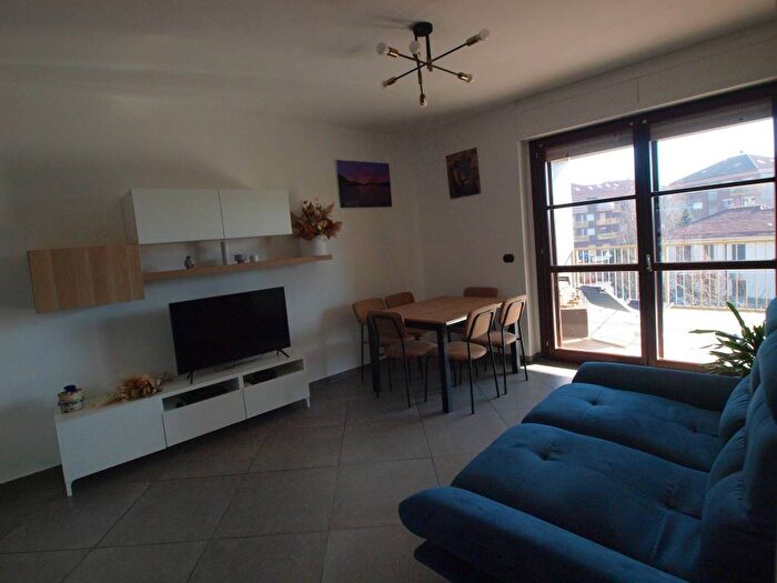 Appartamento quadrilocale in affitto in Strada Preserasca, Mercato Santa Maria, Moncalieri