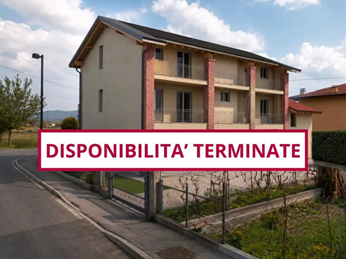 Appartamento trilocale in vendita in Via Cattarello, Chiari