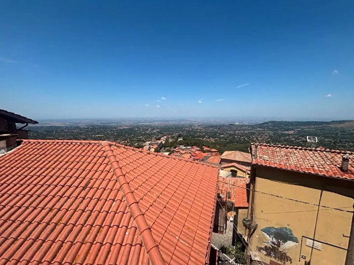 Appartamento bilocale in vendita in Via Achtermann, Rocca Di Papa