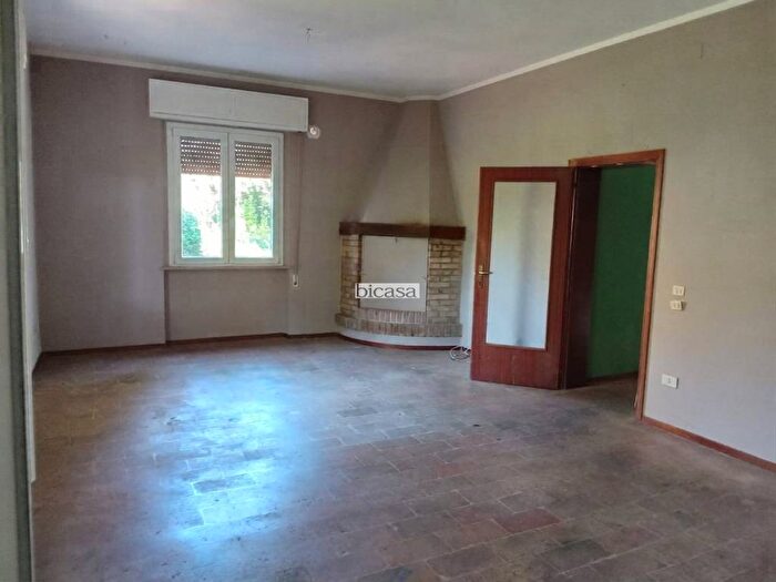 Casa quadrilocale in affitto in Strada dell'Angelo Custode, Ledimar Baratoff, Pesaro