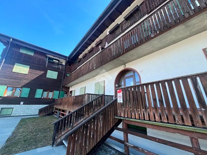 Appartamento bilocale in vendita in Via Teola, Livigno