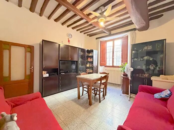 Appartamento quadrilocale in vendita in Via Libero Andreotti, Pescia