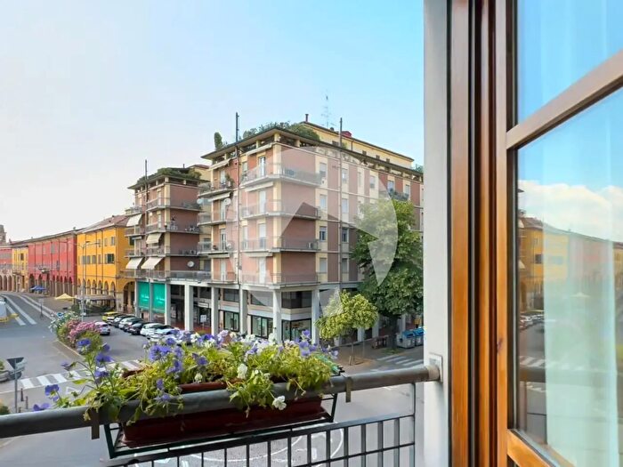 Appartamento quadrilocale in vendita in Viale Cottafavi, Correggio