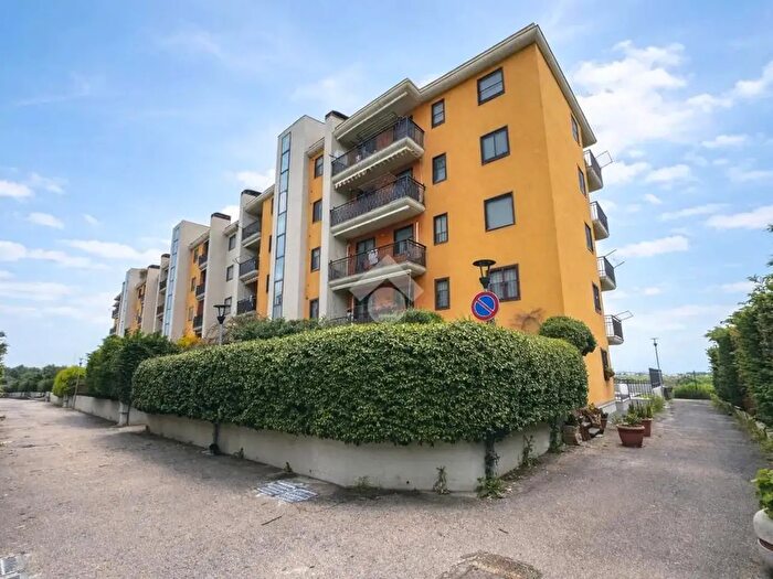 Appartamento trilocale in vendita in Via Annino Gentile, Foggia