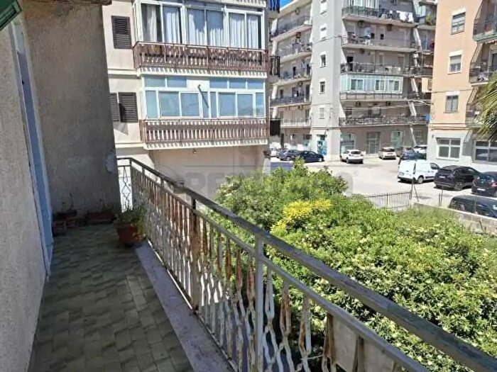 Appartamento con 5 locali in vendita in Siracusa