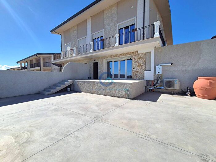 Casa trilocale in affitto in Catanzaro Lido, Catanzaro