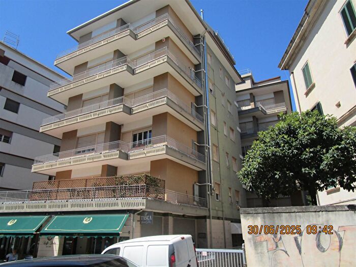 Appartamento con 5 locali in vendita in Viale Sicilia, Ragusa