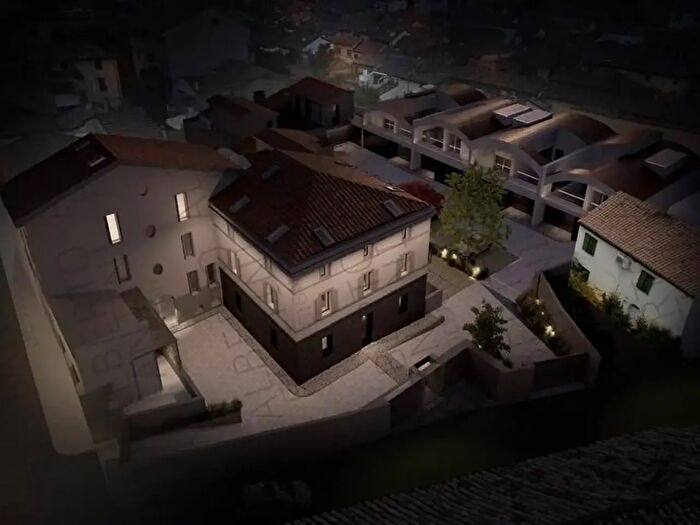 Appartamento bilocale in vendita in Via Mingaiola, Ravenna