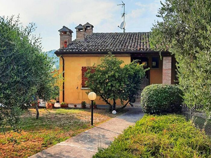 Appartamento con 5 locali in affitto in Via Contrabbandieri, Verucchio