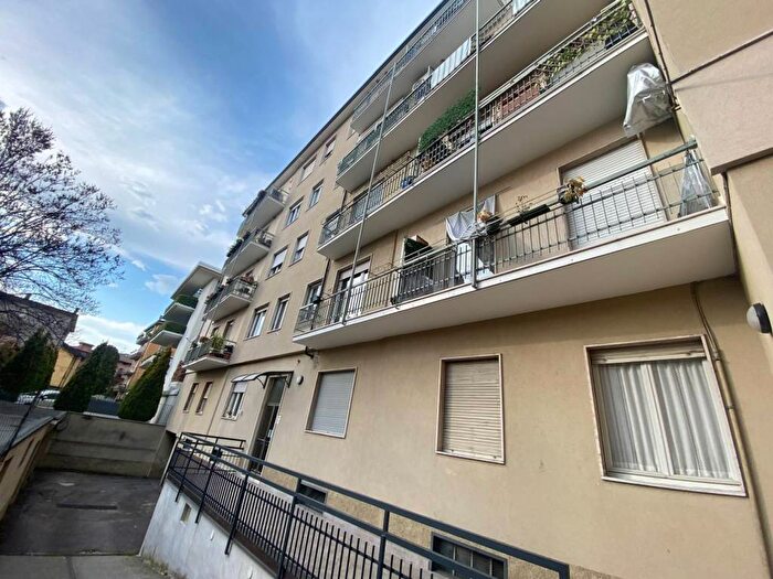 Appartamento quadrilocale in vendita in Via Veneto Borgo Trento, Brescia