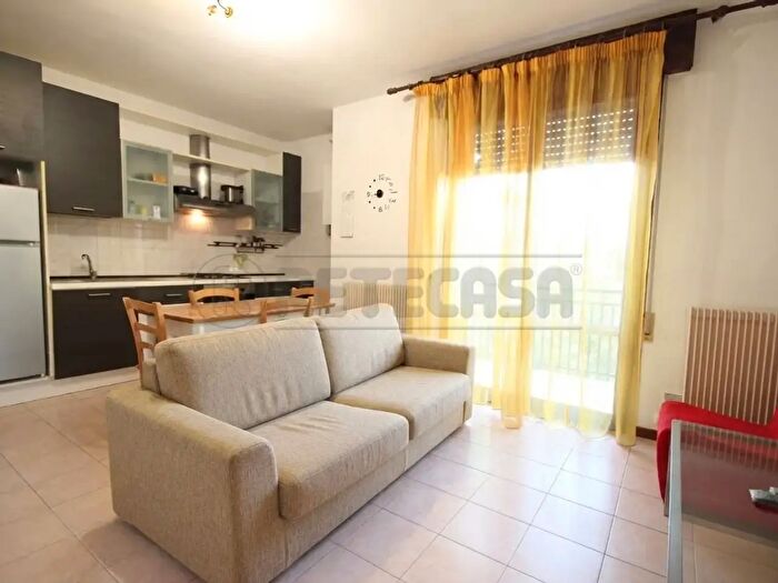 Appartamento quadrilocale in vendita in Via Giuseppe Martignon, Mestrino