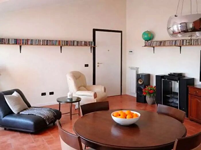 Appartamento trilocale in vendita in Piazza Marconi, Bomporto