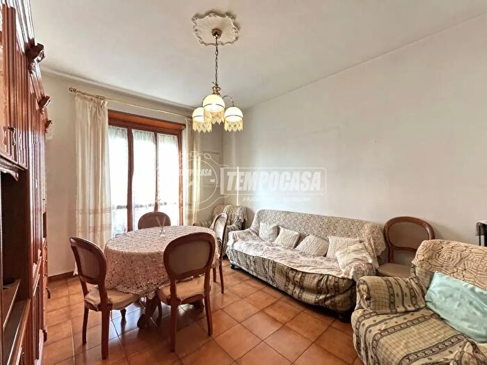 Appartamento trilocale in vendita in Corso Potenza, Torino
