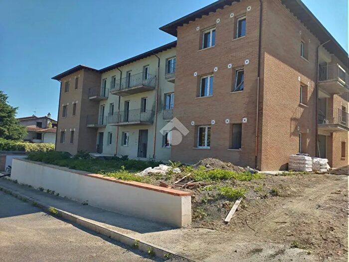 Appartamento quadrilocale in vendita in Via Golato Bentesi, Deruta