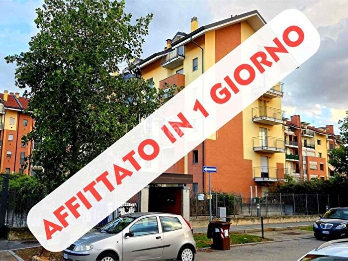 Appartamento bilocale in affitto in via Montale E, Centro, La Loggia