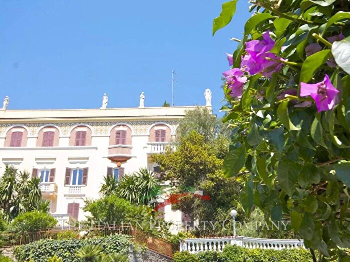 Appartamento con 5 locali in affitto in salita grande albergo, Corso degli Inglesi, Sanremo