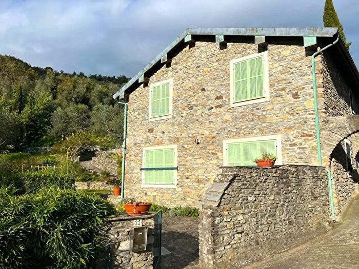 Casa con 7 locali in vendita in Bassanico, Casanova Lerrone