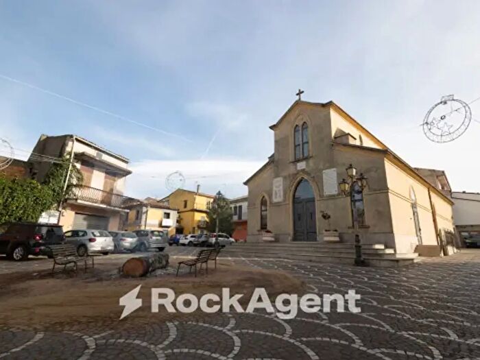 Appartamento trilocale in vendita in Via Giacomo Matteotti, Caraffa Di Catanzaro