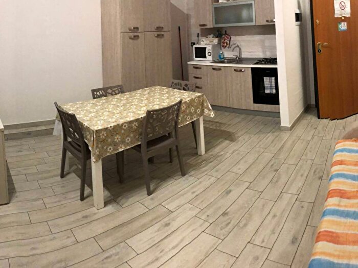 Appartamento bilocale in affitto in Piazza Caduti in Guerra, Centro, Barletta