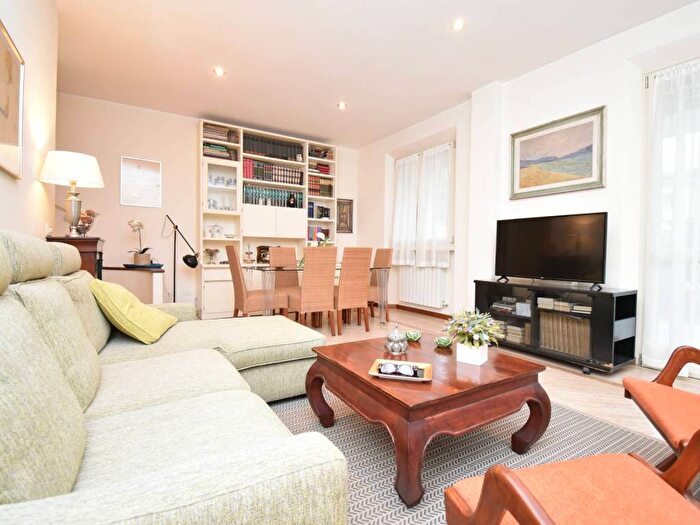 Casa con 5 locali in affitto in Via Provinciale, Caranna, Forte dei Marmi