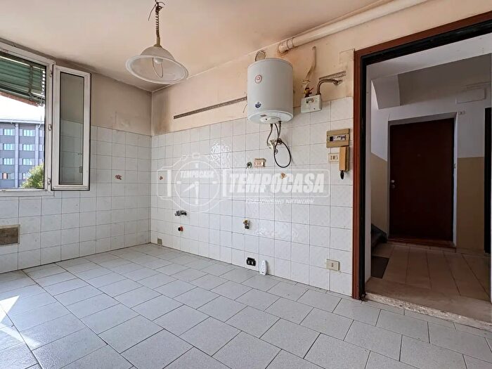 Appartamento trilocale in vendita in Bologna