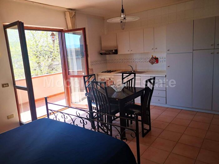 Appartamento monolocale in affitto in Via Ferdinando Rossi, Casertavecchia Casola, Caserta