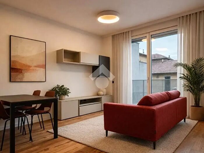 Appartamento bilocale in vendita in Via Ippolito Rosellini, Milano