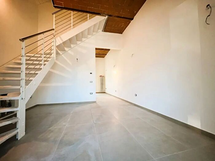 Casa quadrilocale in vendita in Rosignano Marittimo