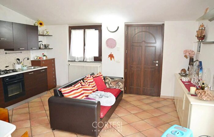 Appartamento bilocale in vendita in Via Don Pietro Bonetti Gorlago, Gorlago