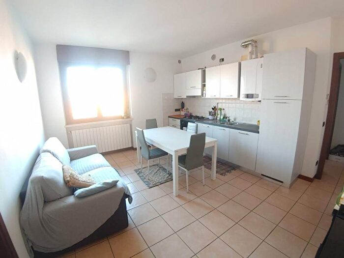 Appartamento bilocale in affitto in Via Nerio Toffaletti, Borgo Roma, Verona