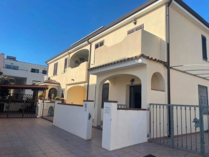 Appartamento quadrilocale in vendita in Orosei