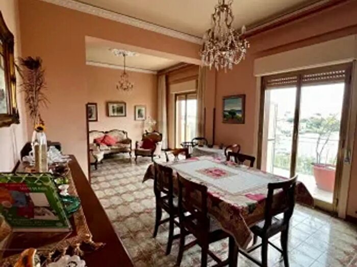 Appartamento con 5 locali in vendita in Via Brigadiere Nastasi, Sciacca