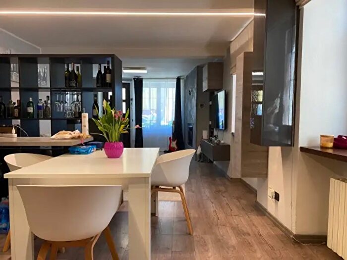 Casa quadrilocale in vendita in Corso Langhe a, Alba