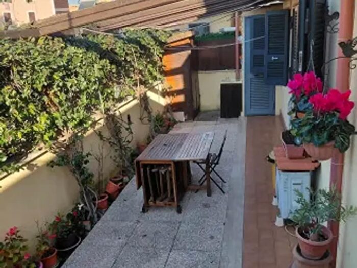 Appartamento bilocale in affitto in Via dei Sulpici, Roma