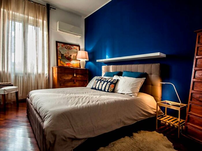 Appartamento trilocale in affitto in Via Novara, San Carlo, Milano