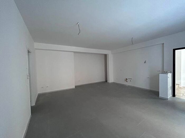 Appartamento quadrilocale in affitto in Via Loreto, Centro, Altavilla Milicia