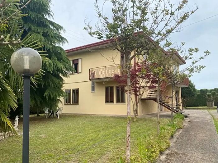 Casa con 5 locali in vendita in Via Roma, Sant'Angelo Di Piove Di Sacco