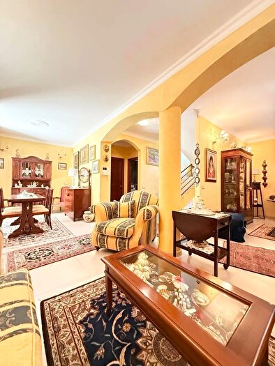 Casa con 7 locali in vendita in Via Parco Donica, Fisciano