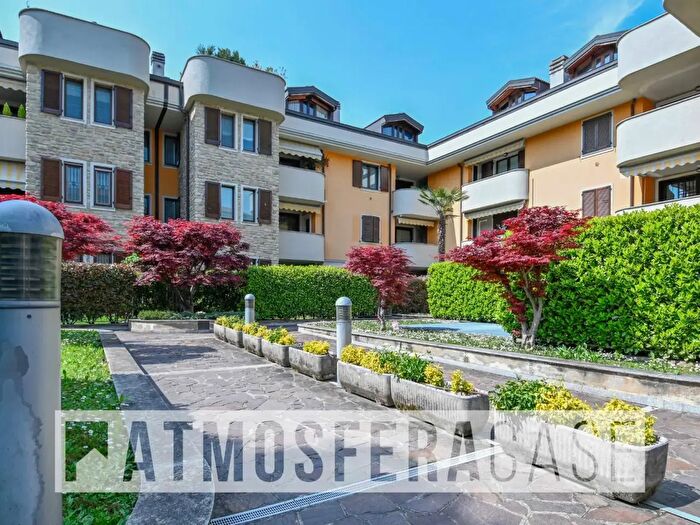 Appartamento con 5 locali in vendita in Via Benvenuto Cellini, Treviglio